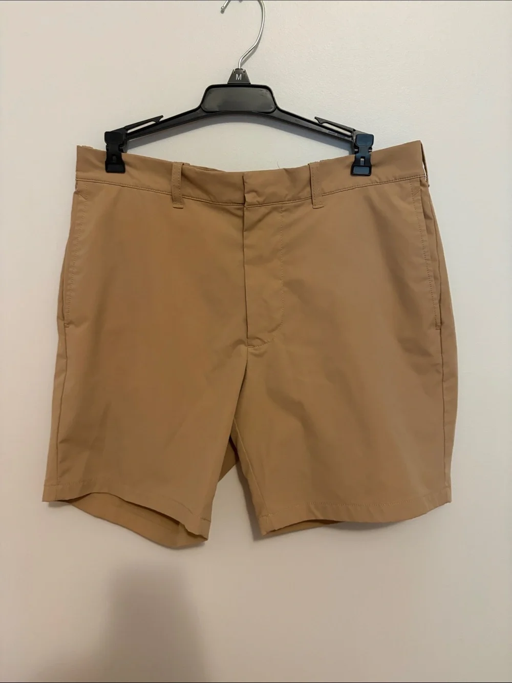 J. Crew Men's Khaki 7” Shorts